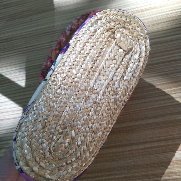 Hurry! Store Close Next Week!! Rare Cappelli Multi cloth colour Straw Bag - Picture 6 of 7